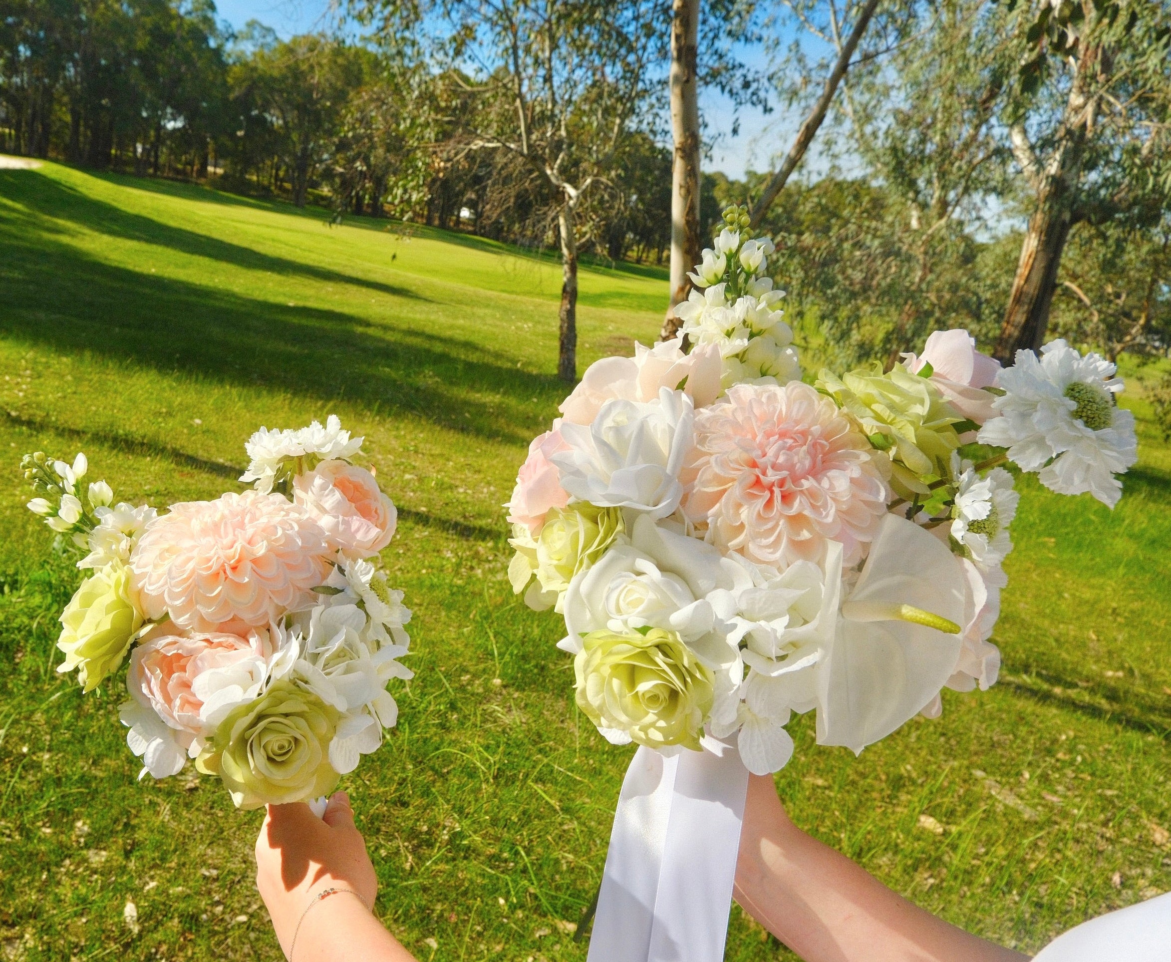 Peach Billini - Bridesmaid Bouquet